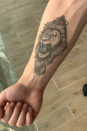 Diamond Lion